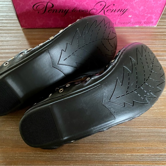 NWB Penny Loves Kenny Eyelet punched Flats Size 7M - Picture 3 of 4